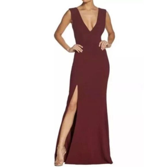 New‎ Dress the Population Sandra Crepe Sleeveless Side Slit Gown In burgundy XS - Picture 1 of 12